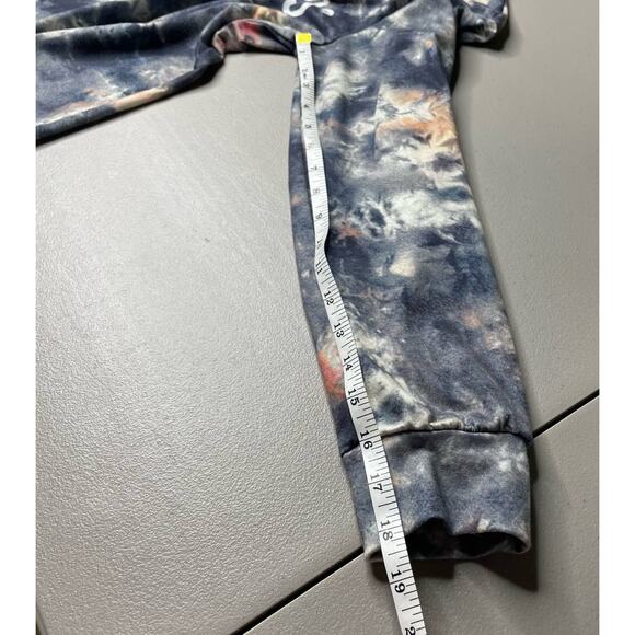 Tie Dye Sweatshirt Good Moms Say Bad Words Print Crewneck Long Sleeve Blue S - Picture 6 of 6